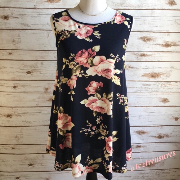 Soft Sleeveless Flare Tunic - Picture 2 of 5